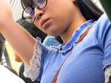 巨乳少女羞恥電車 2 発育した胸を変態性癖で汚しまくれ！ 推定Gカップ 玩具アクメ地味娘